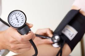 فشار خون چیست ؟ آنچه باید راجع به فشارخون بالا بدانیم  
